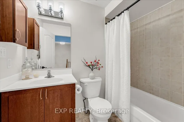 Additional image 27 of 2468 Post Rd Unit 14