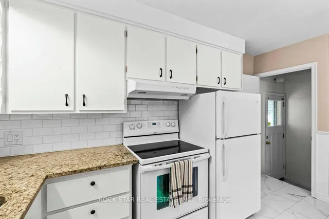 Additional image 9 of 25 Greeningdon Dr