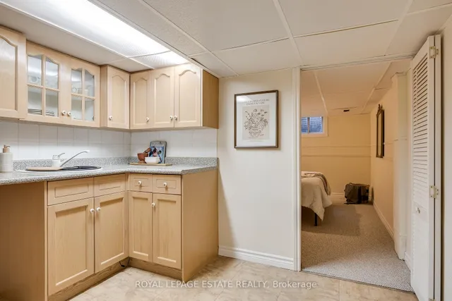 Additional image 24 of 44 Cliffside Dr