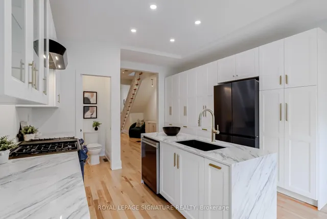 Additional image 16 of 20 Manning Ave