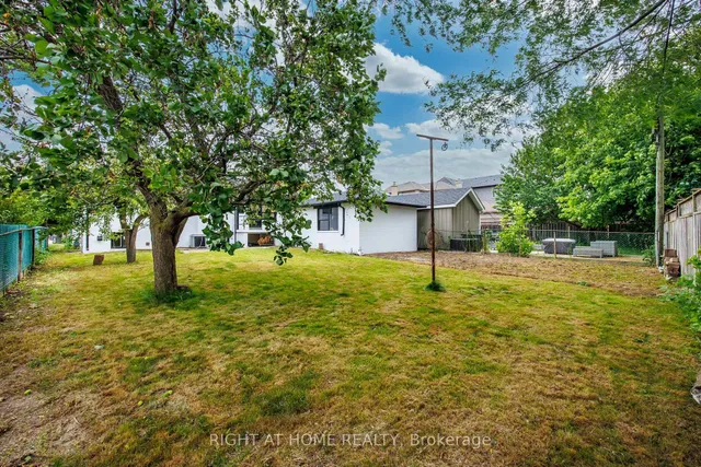 Additional image 40 of 53 Lawnside Dr