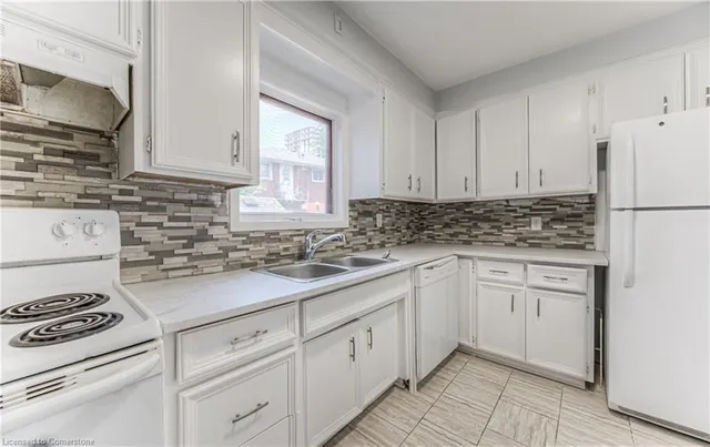 Additional image 16 of 386 Guelph St