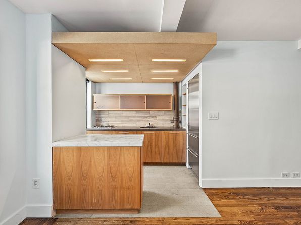 300 W 23rd St APT 2K, New York, NY 10011