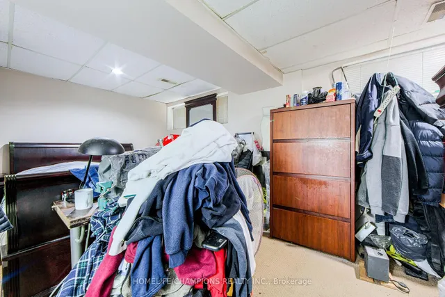 Additional image 19 of 29 Penzance Dr