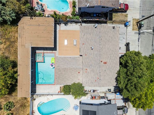 Property image for 12616 Terra Bella St, Pacoima, CA 91331