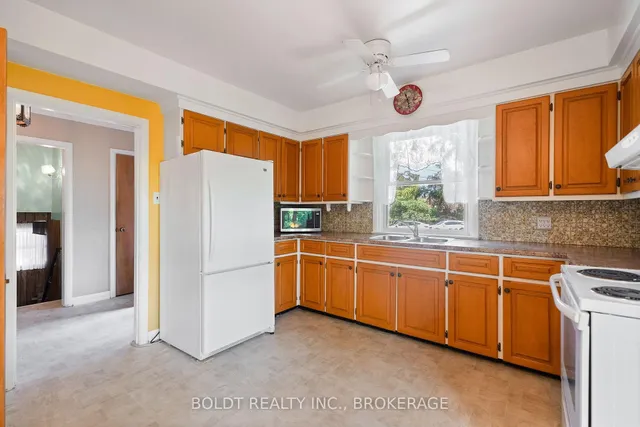 Additional image 6 of 21 Beland Crt