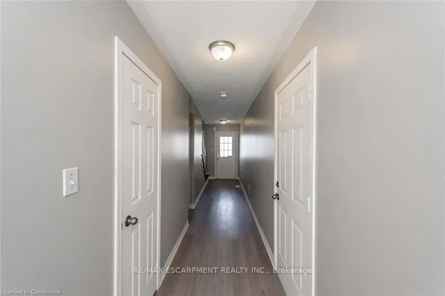 Additional image 4 of 626 Taylor Cres