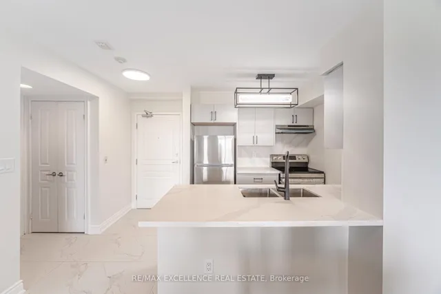 Additional image 14 of 300 Ray Lawson Blvd Unit 604