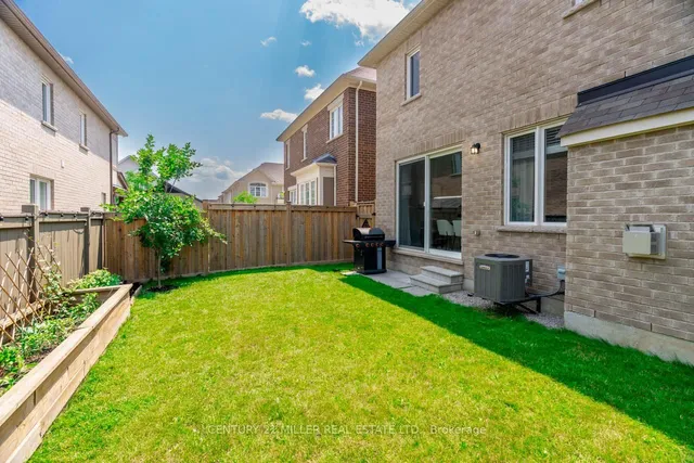 Additional image 30 of 1249 Duignan Cres