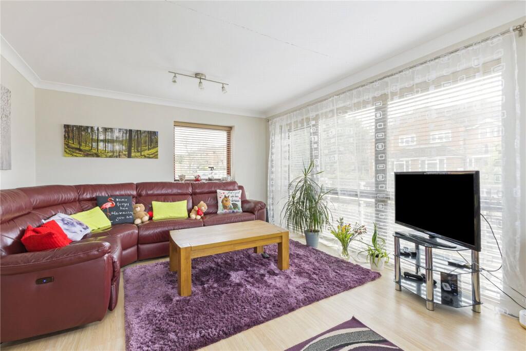 Additional image 2 of Kennesbourne Court, Tuffnells Way, Harpenden, Hertfordshire, AL5