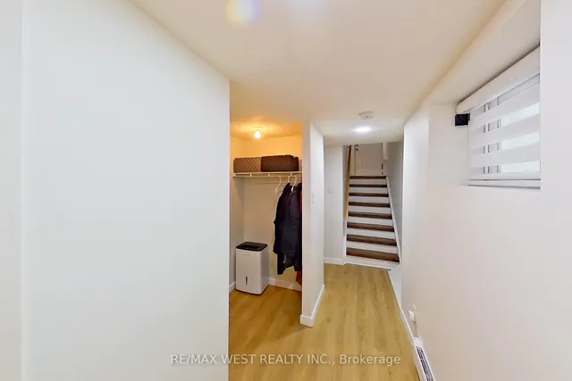 Additional image 40 of 420 Kingston Rd