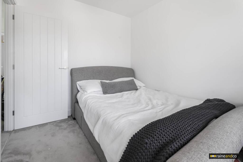 Additional image 16 of Overfield Close, Hatfield