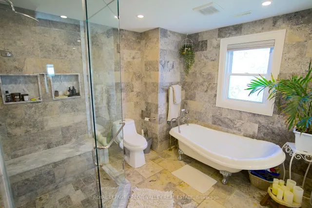 Additional image 17 of 28 Sunnyhurst Ave