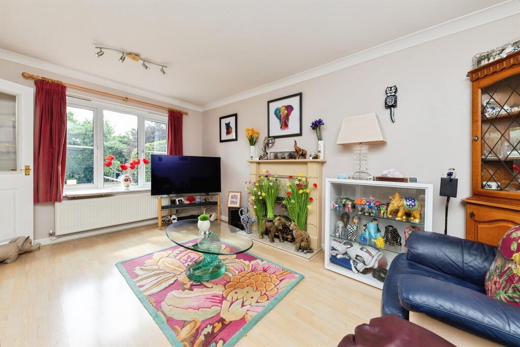 Additional image 3 of Bluebell Way, Hatfield