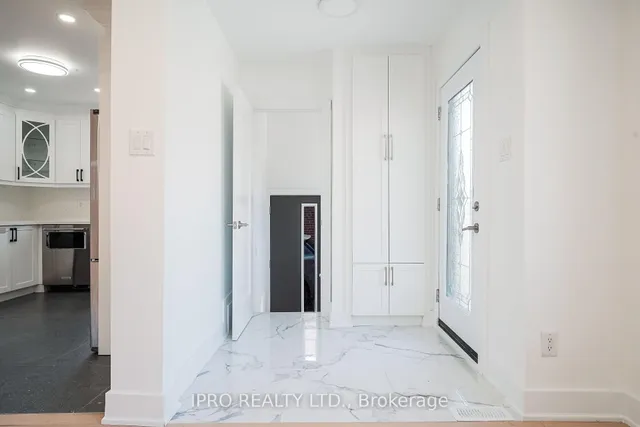 Additional image 5 of 1355 Pharmacy Ave