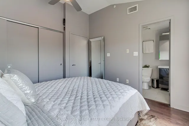 Additional image 25 of 53 Colgate Ave Unit 404