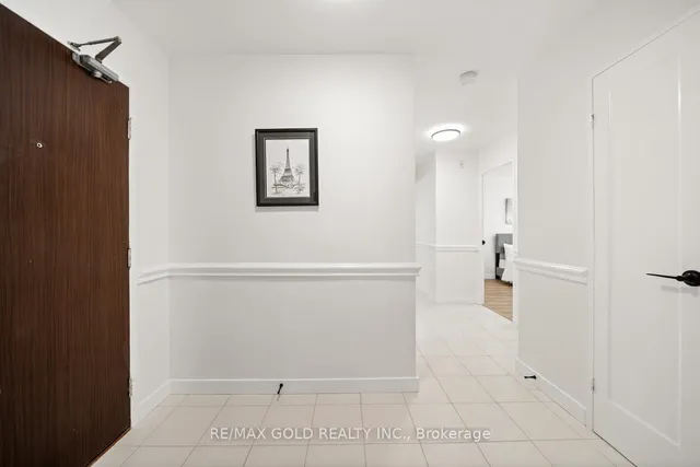 Additional image 5 of 9 Four Winds Dr Unit 206