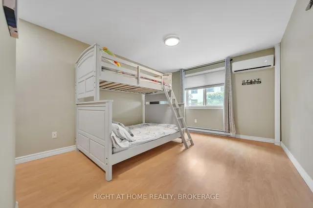 Additional image 13 of 1058 Falgarwood Dr Unit 132