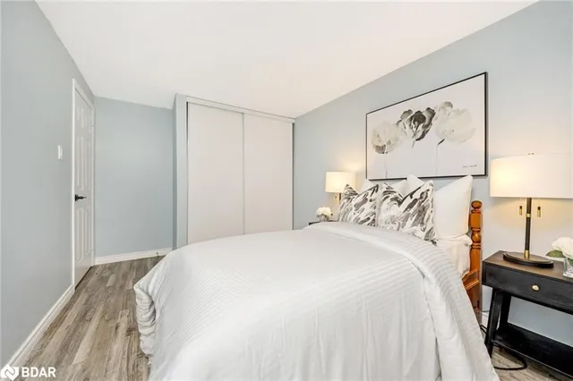 Additional image 24 of 318 Laurier Ave