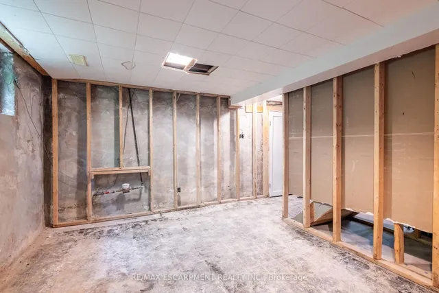 Additional image 19 of 580 Emerald St