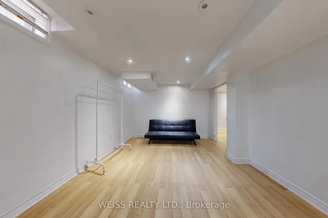 Additional image 38 of 69 Wooliston Cres