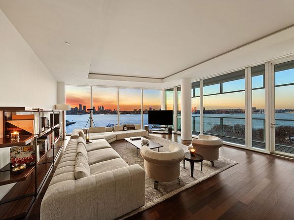 165 Charles St, New York, NY 
