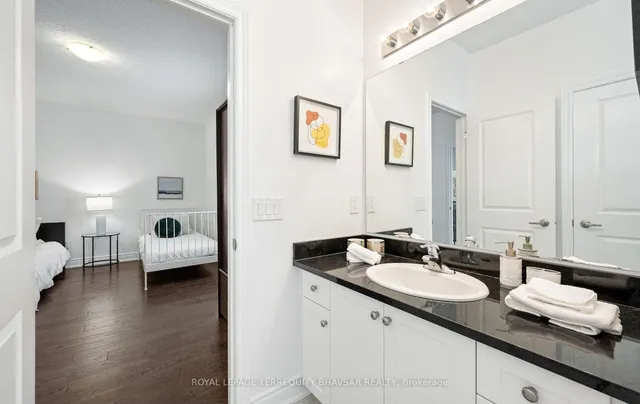 Additional image 37 of 48 Bansbury Circ