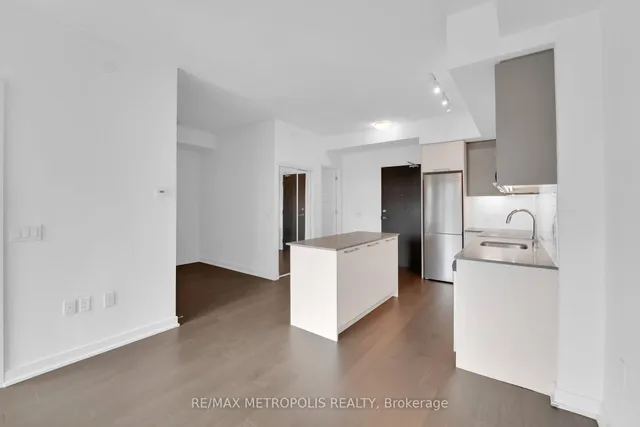 房产图片 6 - 25 Neighbourhood Lane 单元602