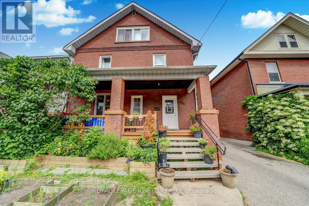 Property image for 235 DEARBORN AVENUE|Oshawa (O'Neill), Ontario L1G4Z3