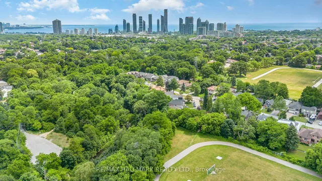 Additional image 50 of 7 Tizzard Ave