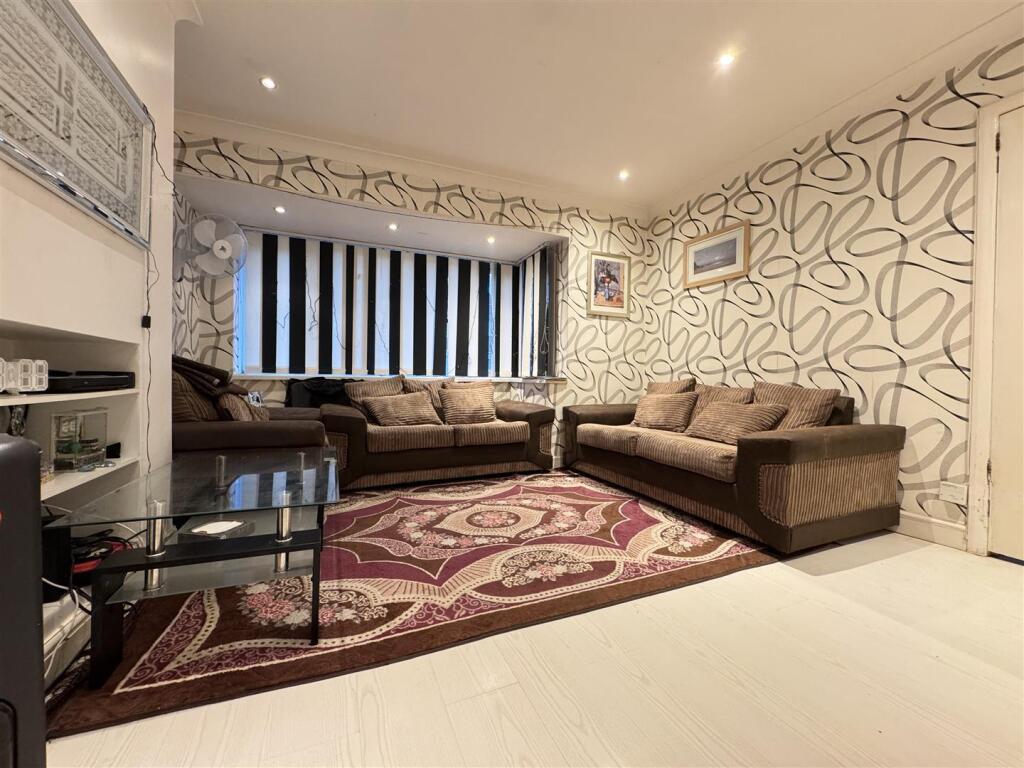 Additional image 3 of Calder Grove, Handsworth Wood, Birmingham