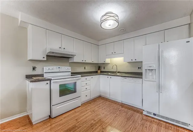 Additional image 10 of 228 Activa Ave