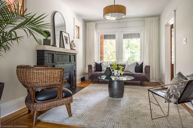 Additional image 5 of 39 Maplewood Ave