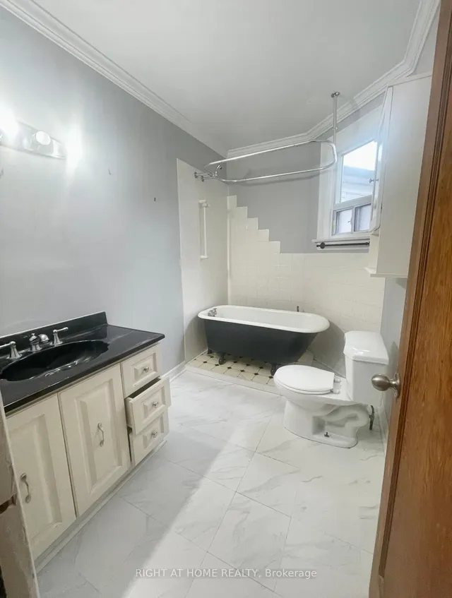 Additional image 7 of 34 Woodington Ave