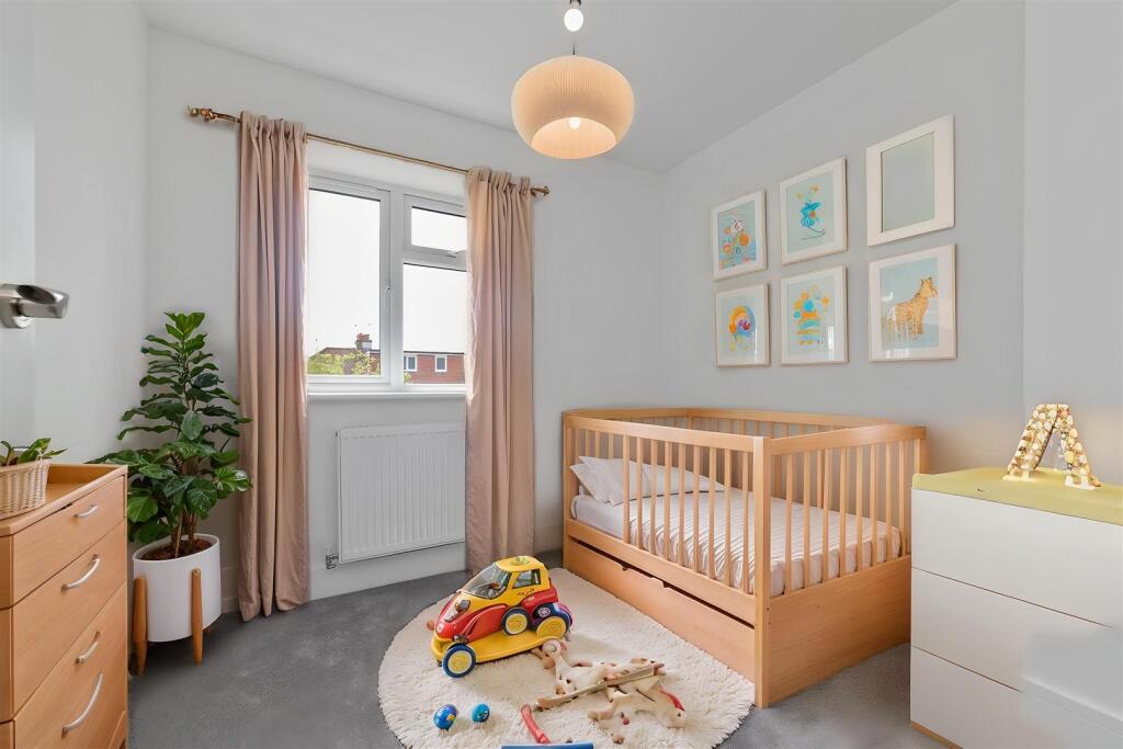 Additional image 11 of Birchmead Close, New Greens, St. Albans