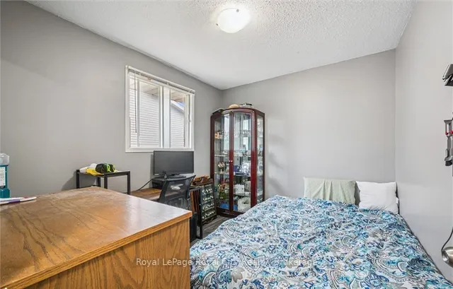 Additional image 9 of 1236 Ottawa St