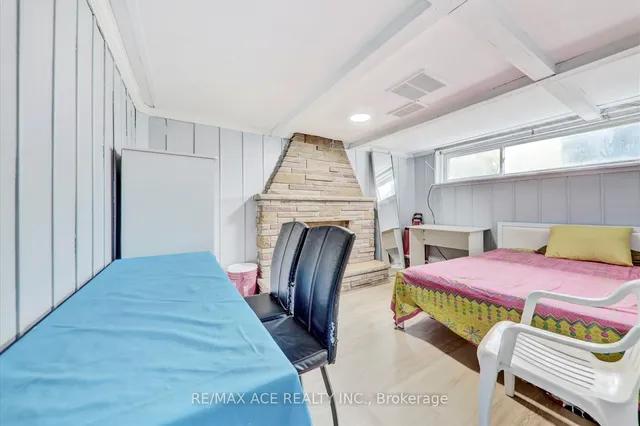 Additional image 30 of 10 Blakemanor Blvd