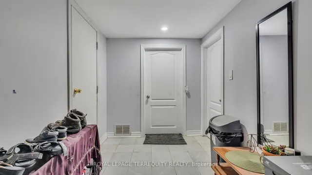 Additional image 30 of 12 Lynvalley Cres