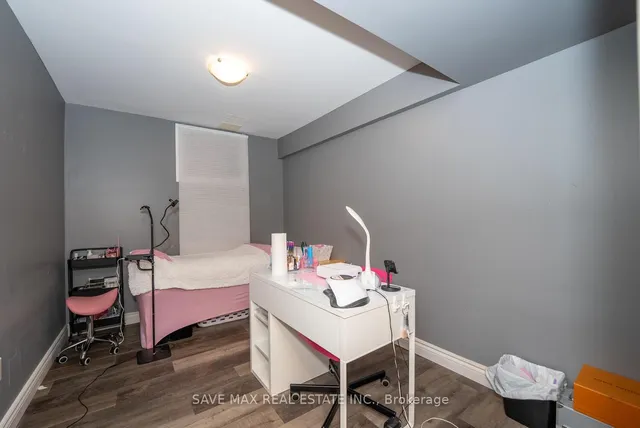 Additional image 40 of 2 Billiter Rd