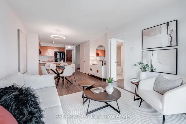 Additional image 4 of 16 Yonge St Unit 807