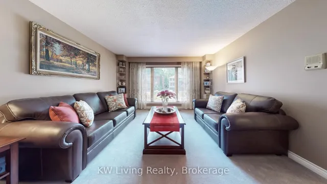 Additional image 3 of 17 Woodvale Cres