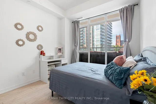 Additional image 16 of 55 Duke St Unit 228