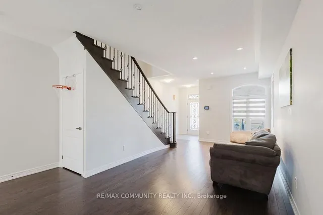 Additional image 8 of 100 Folgate Cres