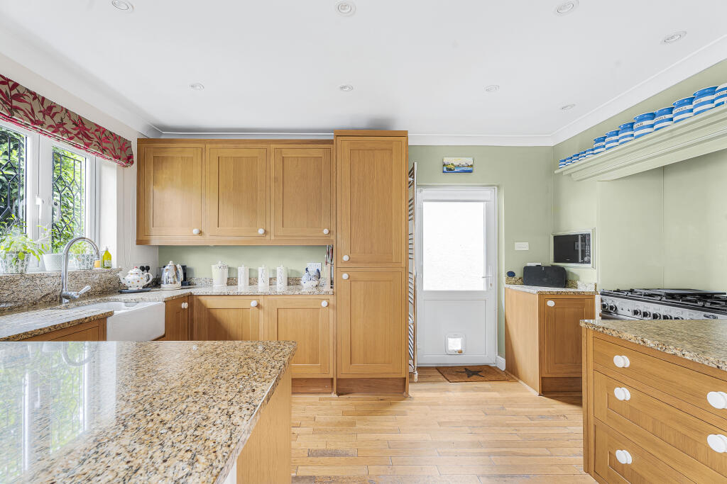 Additional image 5 of Rosecroft Lane, Welwyn, Hertfordshire, AL6