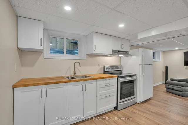 Additional image 23 of 38 Eastvale Pl