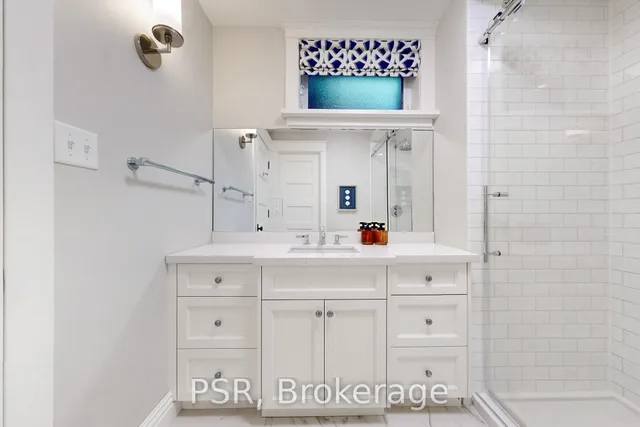 Additional image 40 of 102 Glendale Ave