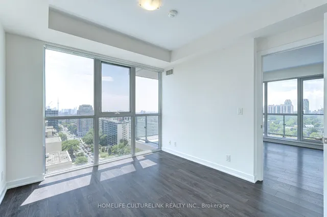 Additional image 17 of 609 Avenue Rd Unit 1704