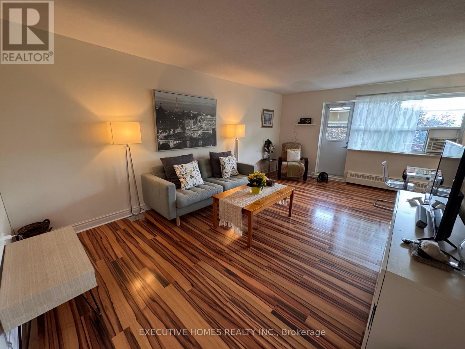 Property image for 414 - 900 GLEN STREET|Oshawa (Lakeview), Ontario L1J5Z5