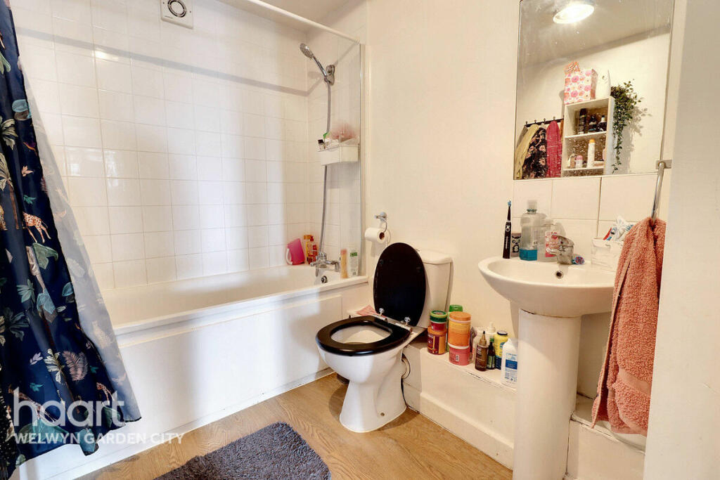 Additional image 13 of Town Centre, Hatfield