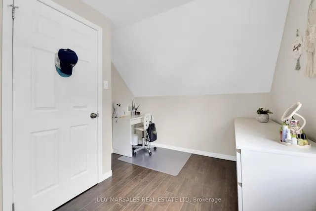 Additional image 33 of 59 East 26th St